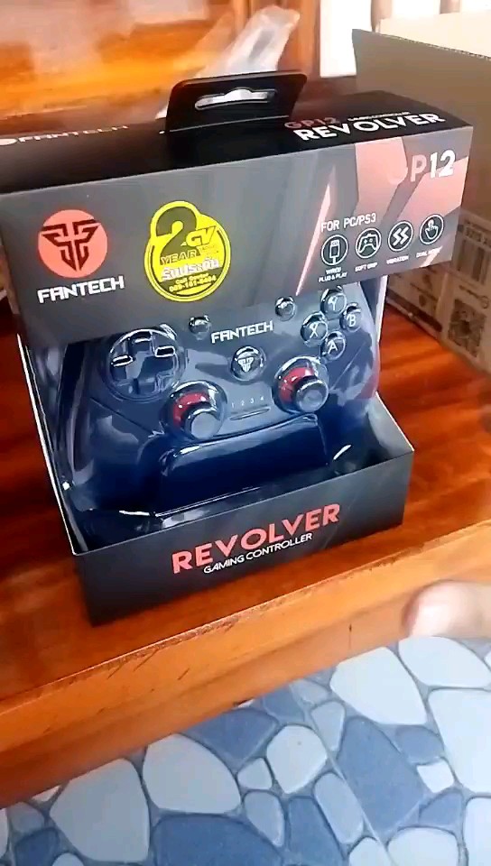 reviewร้านแนะนำFANTECH GP12 REVOLVER Gaming Controller จอยเกมมิ่ง joystick ระบบ X input คอนโทรลเลอร์รูปทรงสไตล์ X BOX ONE สำหรับ PC PS comment 0