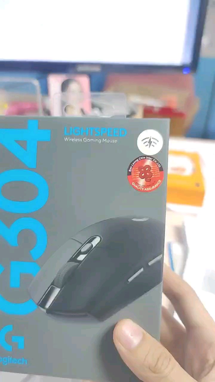 reviewร้านแนะนำ เมาส์เกมมิ่งไร้สายLogitech G304 Lightspeed Wireless Gaming Mouse 12 000 DPI ประกัน 2 ปี comment 0