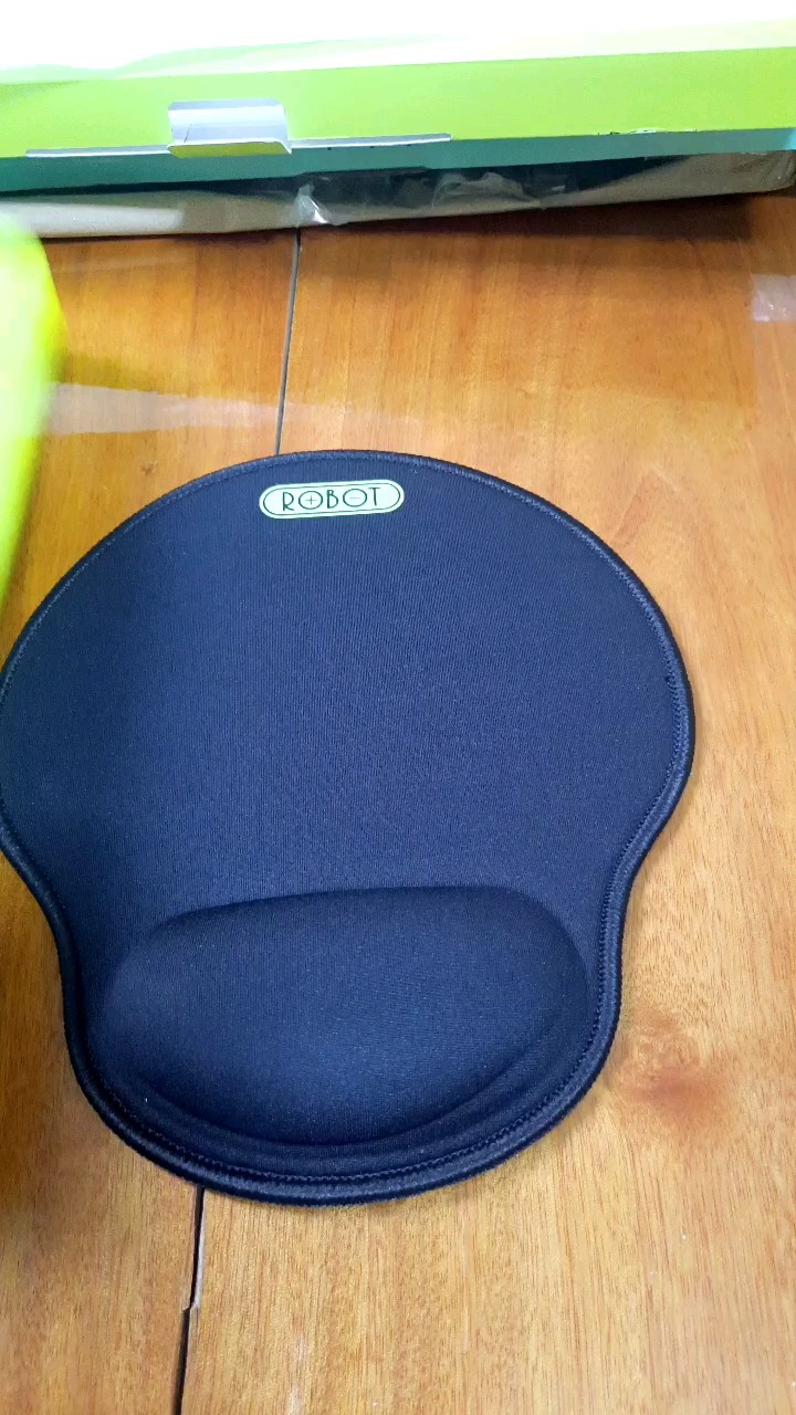 review สินค้าขายดี ROBOT รุ่น RP02 AMP02 แผ่นรองเมาส์ Mouse pad ที่รองเมาส์ Gaming Mouse Pad มีแผ่นยางกันลื่ม เพิ่มความฝืดมากขึ้น ของแท้ 100  comment 0