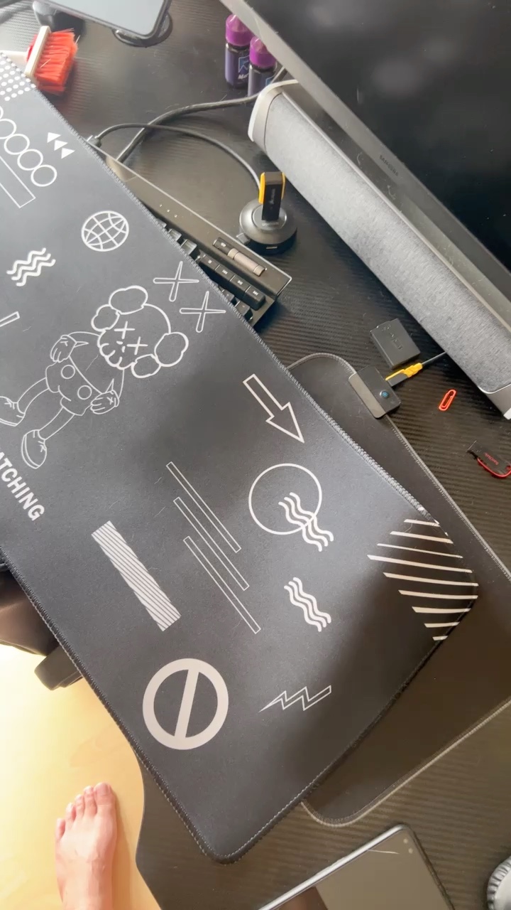 reviewร้านแนะนำแผ่นรองเมาส์ Kaws Mouse Pad เกมมิ่ง ขนาดใหญ่ 80 x 30 x 0 3 ซม แผ่นรองเมาส์ เย็บขอบ ความหนา 0 3 ซม30มม  comment 0