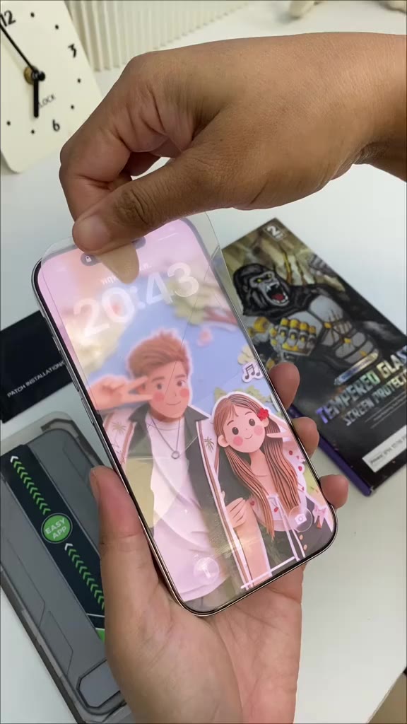 Dán phim tự làm lần đầu cũng có thể được 📱✨ chống nhìn, tăng tính riêng tư, còn dán rất dễ, và chương trình 1 tặng 1 này thật sự vô cùng xứng đáng 🤍 #phimchốngnhìn #phimchốngngó #phimđiệnthoại #phimchốngtrầy #...