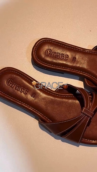 Grace รุ่นแมลงปอ ไซส์ 36-43 รองเท้าแตะส้นสูง 1 cm. ส้นแบน รองเท้าแฟลต แฟชั่น#รองเท้า