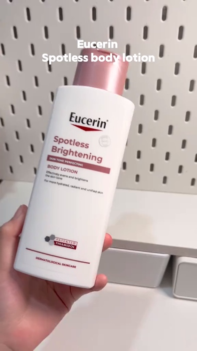 #￼Eucerin SPOTLESS BRIGHTENING THIAMIDOL SKIN TONE PERFECTING BODY LOTION 250ML #บอดี้โลชั่นบำรุงผิวกระจ่างใส #ช้อปปี้ป้ายยา #ShopeeVideoTH