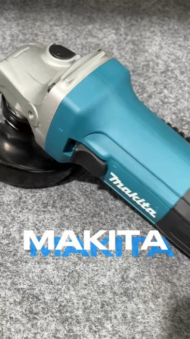￼เครื่องเจียรไฟฟ้า มากีต้า  720 วัตต์ ขนาด 4 นิ้ว สวิทซ์สไลท์  รุ่น GA4030 MAKITA 🔥ของแท้🔥เครื่อง เจียร ลูก หมู