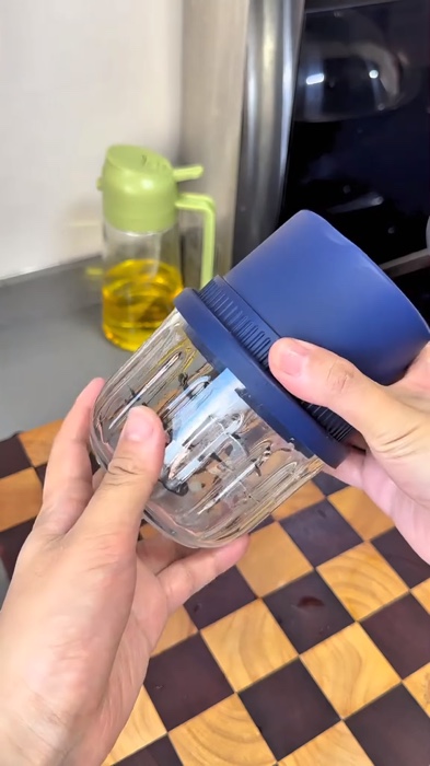 【Flash sale】Máy xay ớt/tỏi, máy xay tỏi điện 300 ml, máy xay đa năng điện USB, xay nhuyễn, xay thịt, không dây, xay #ShoppeeVideoTH #shoppee