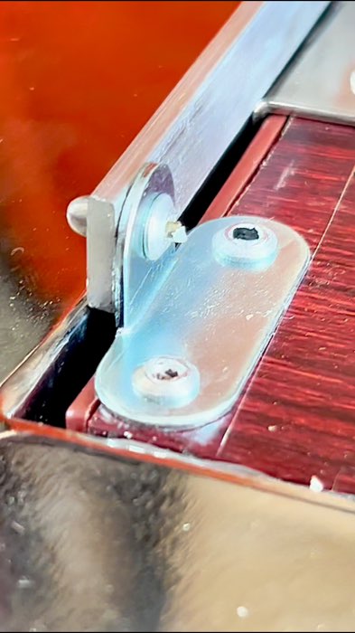 จุดหมุนดึงเปิดระแนงเป็นชุด ใช้ฉากตัวที่ หัวโค้ง แบบนี้ #ระแนงปรับได้ #diy #ฉากตัวที #นายช่างพนธ์